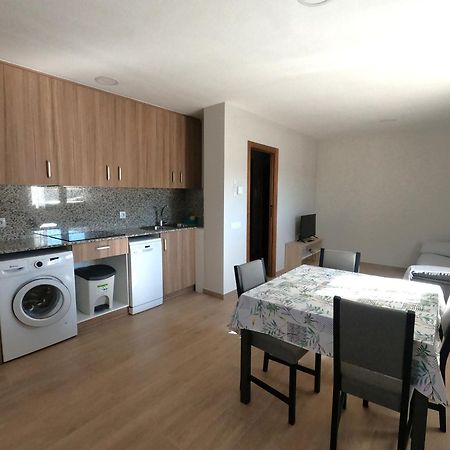 Apartamentos De Turismo Rural La Rocha Fortanete ภายนอก รูปภาพ