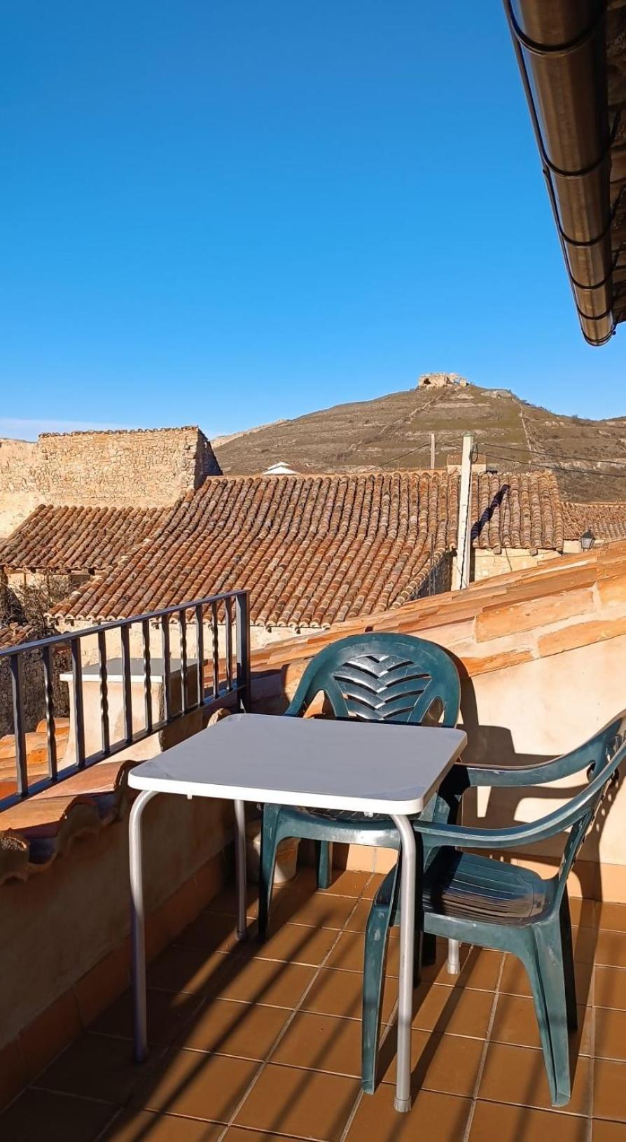 Apartamentos De Turismo Rural La Rocha Fortanete ภายนอก รูปภาพ